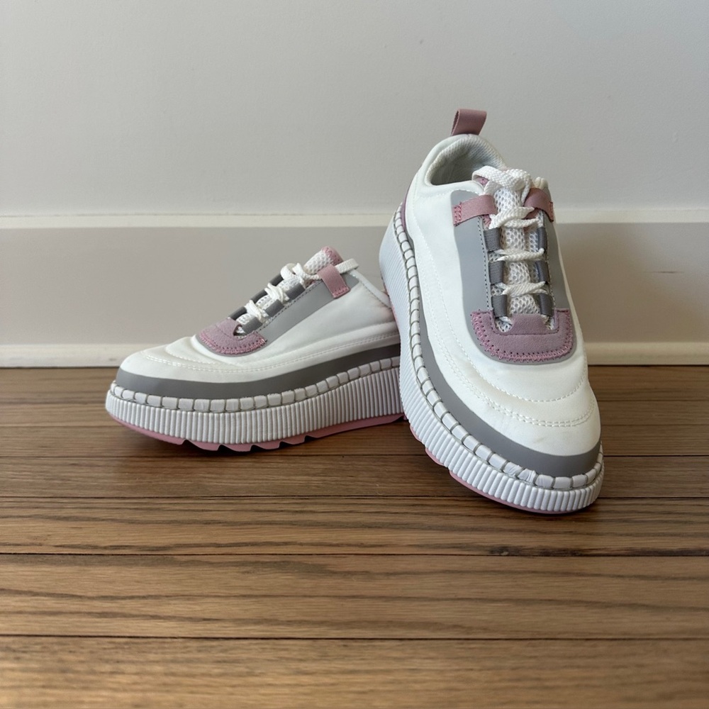 Stylish Cougar Sayah Platform Sneakers in White, Grey  and Pink
